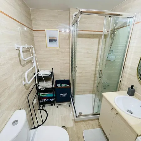 Atico Dos Apartment